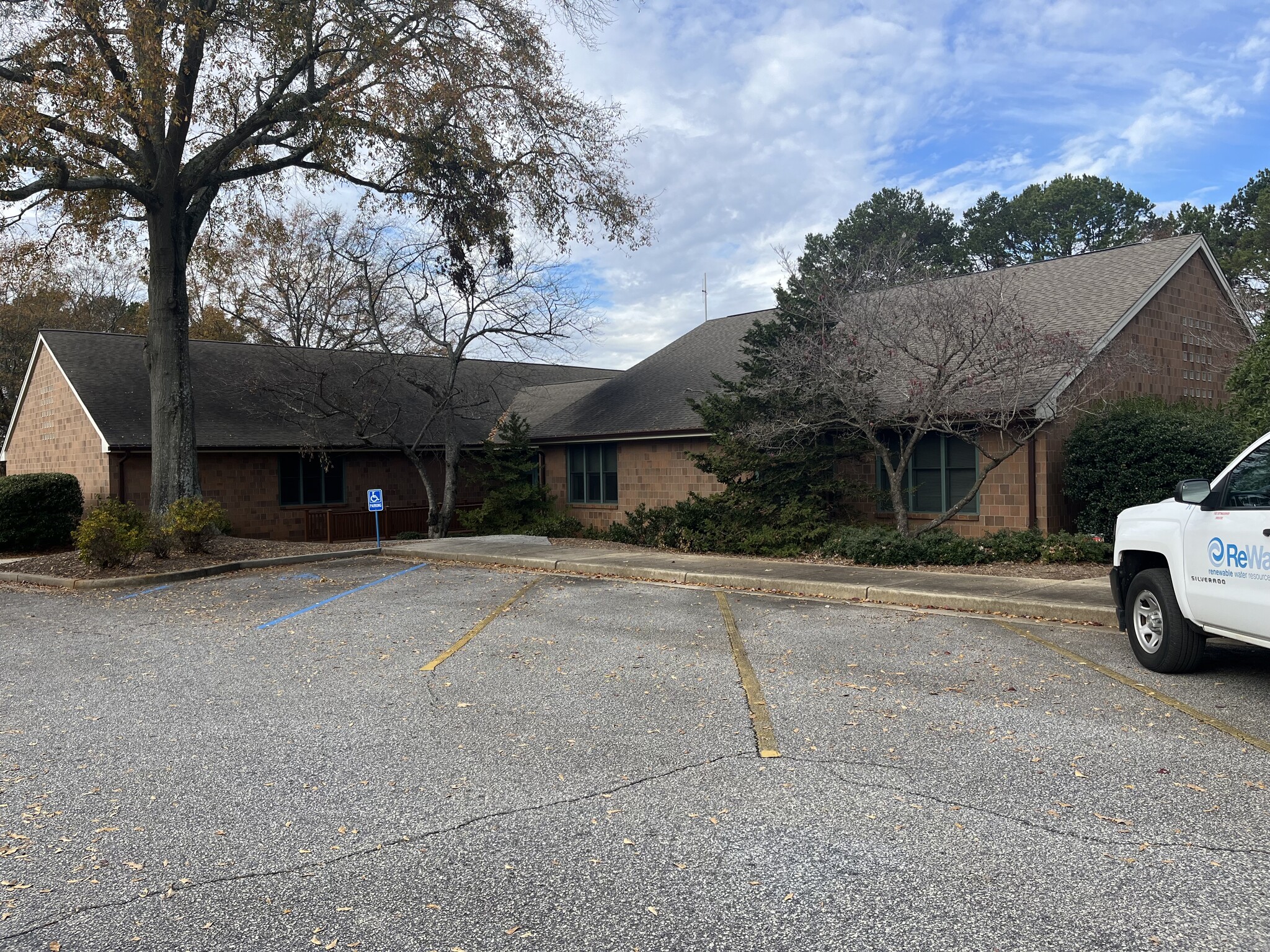 660 Mauldin Rd, Greenville, SC for lease Primary Photo- Image 1 of 34