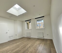 Trumpers Way, London for lease Interior Photo- Image 2 of 8