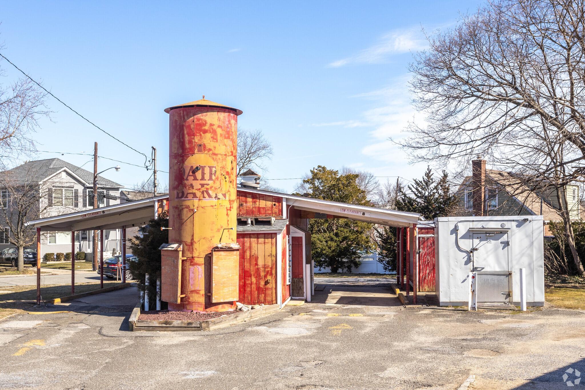 938 Hillside Ave, New Hyde Park, NY for lease Building Photo- Image 1 of 6