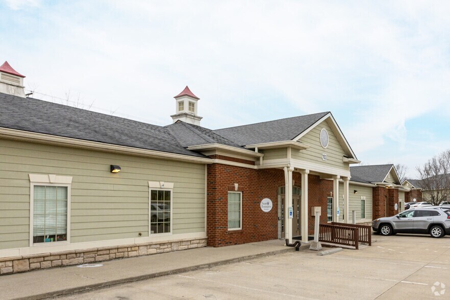 105 Windsor Path, Georgetown, KY for sale - Primary Photo - Image 1 of 1