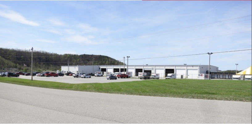 918 Coal Fields Industrial Dr, Chavies, KY for lease - Building Photo - Image 1 of 7