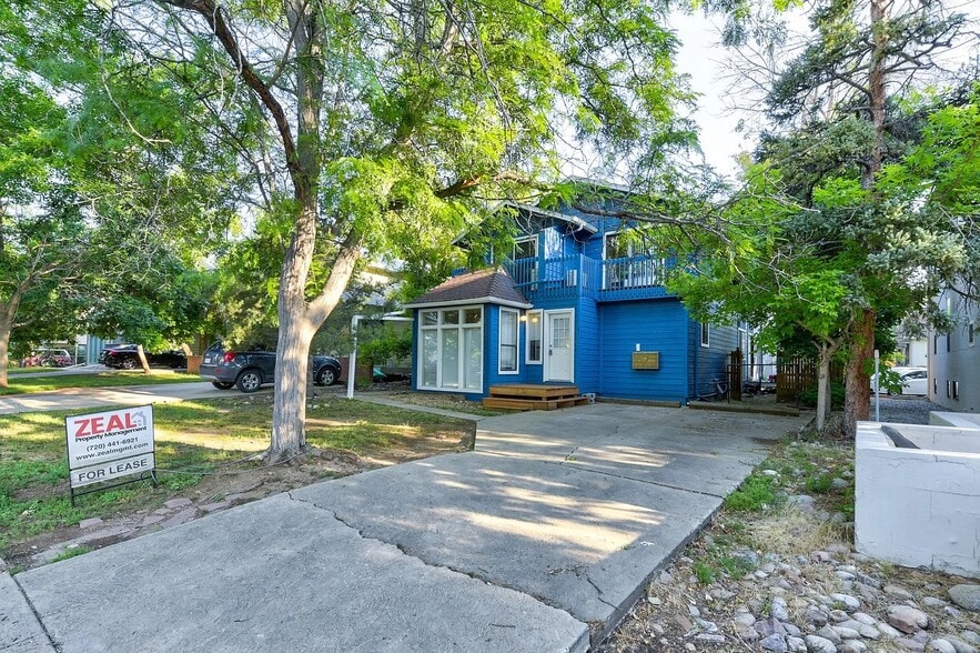 Boulder Collective portfolio of 2 properties for sale on LoopNet.com - Building Photo - Image 1 of 9