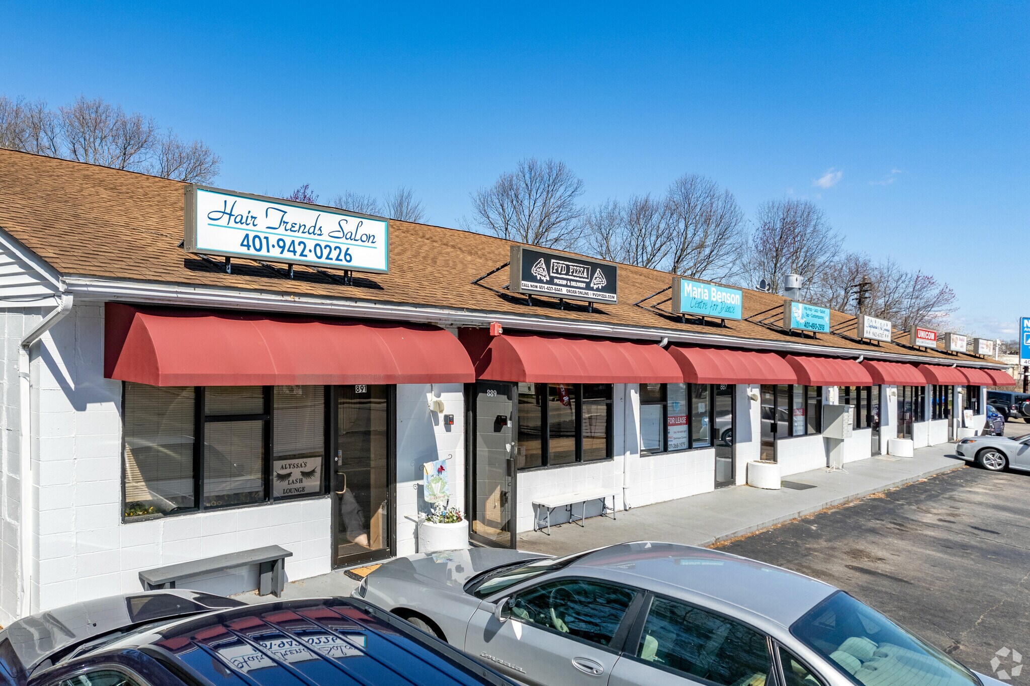 881-889 Dyer Ave, Cranston, RI for sale Primary Photo- Image 1 of 1