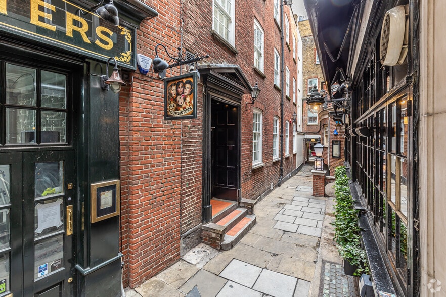 12 Groveland Ct, London for sale - Building Photo - Image 1 of 1