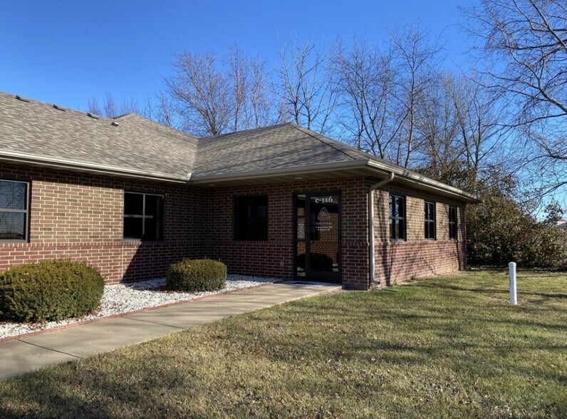 636 W Republic Rd, Springfield, MO for sale - Primary Photo - Image 1 of 1