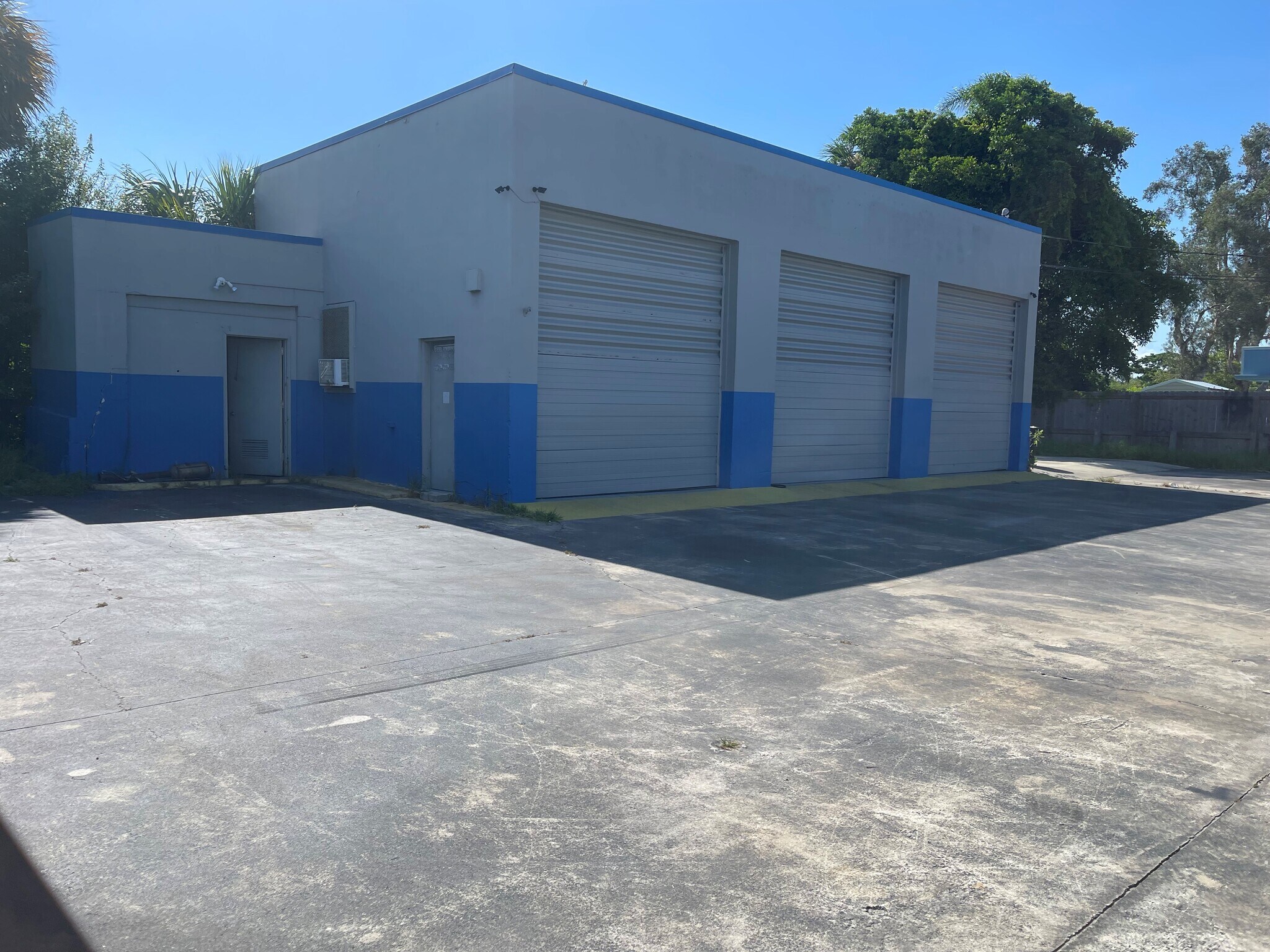 705 US Highway 1, Sebastian, FL for sale Primary Photo- Image 1 of 1