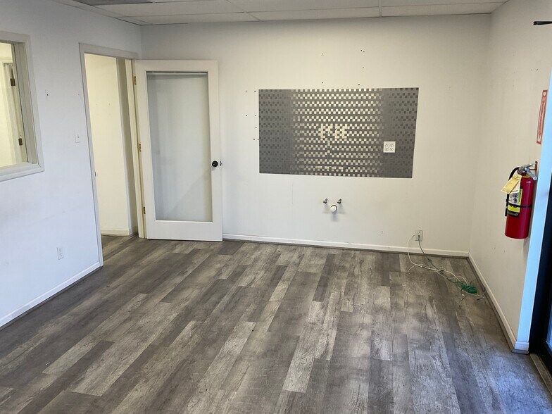 1650 45th St, Munster, IN for sale - Building Photo - Image 2 of 19