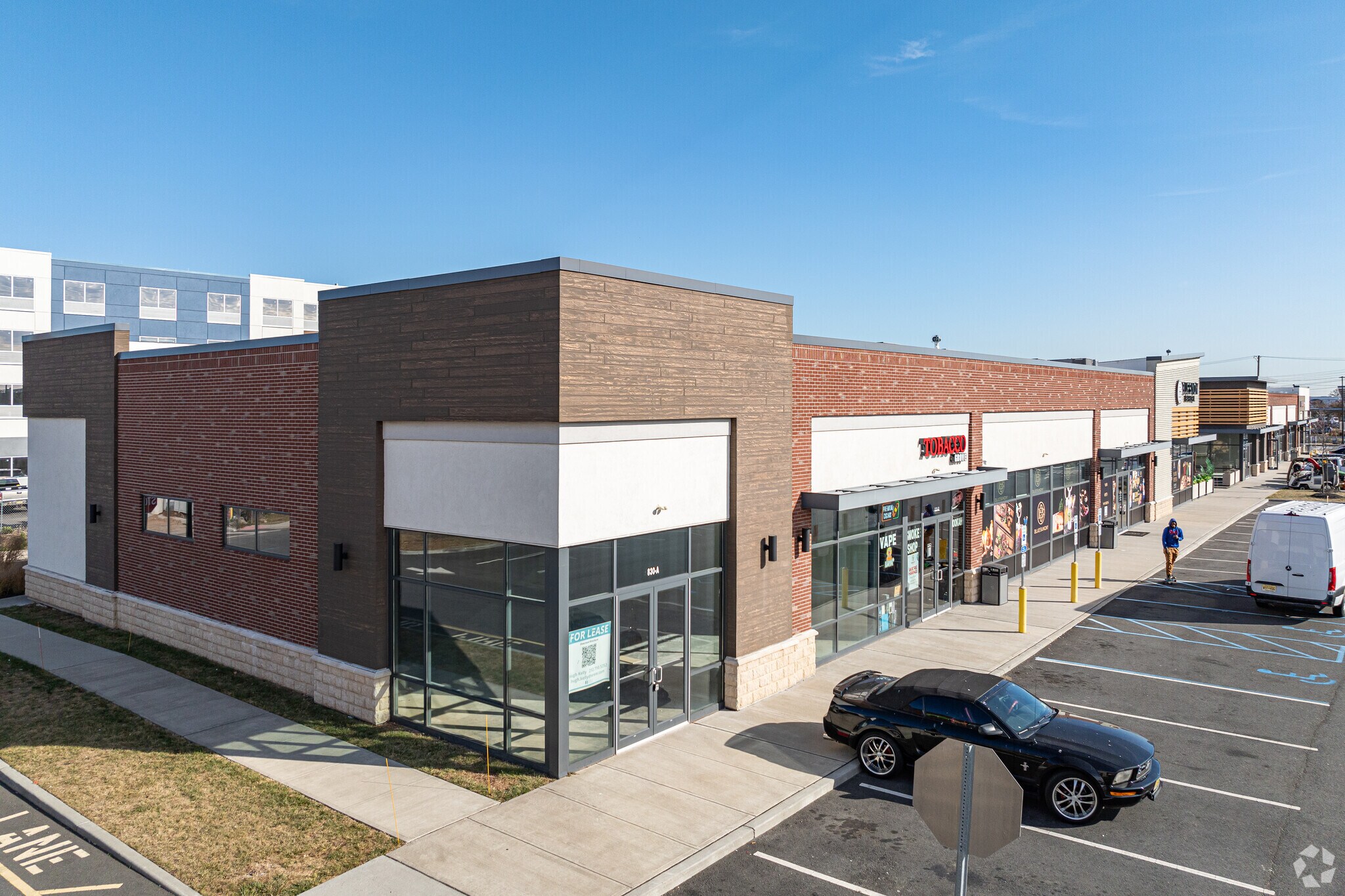 1050 W Edgar Rd, Linden, NJ for lease Primary Photo- Image 1 of 17