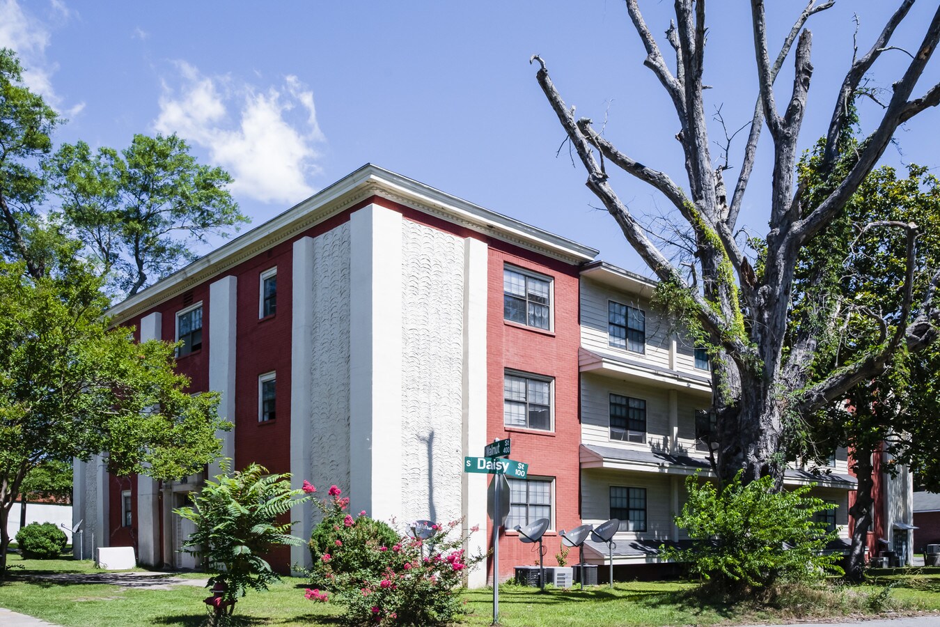 315 E Walnut St, Goldsboro, NC 27530