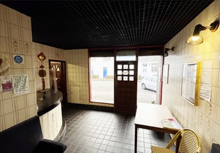 10-12 Arnold Av, Bishopbriggs for lease Interior Photo- Image 2 of 4