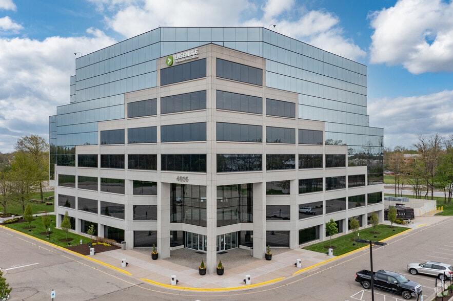 4605 Duke Dr, Mason, OH for lease - Building Photo - Image 1 of 15