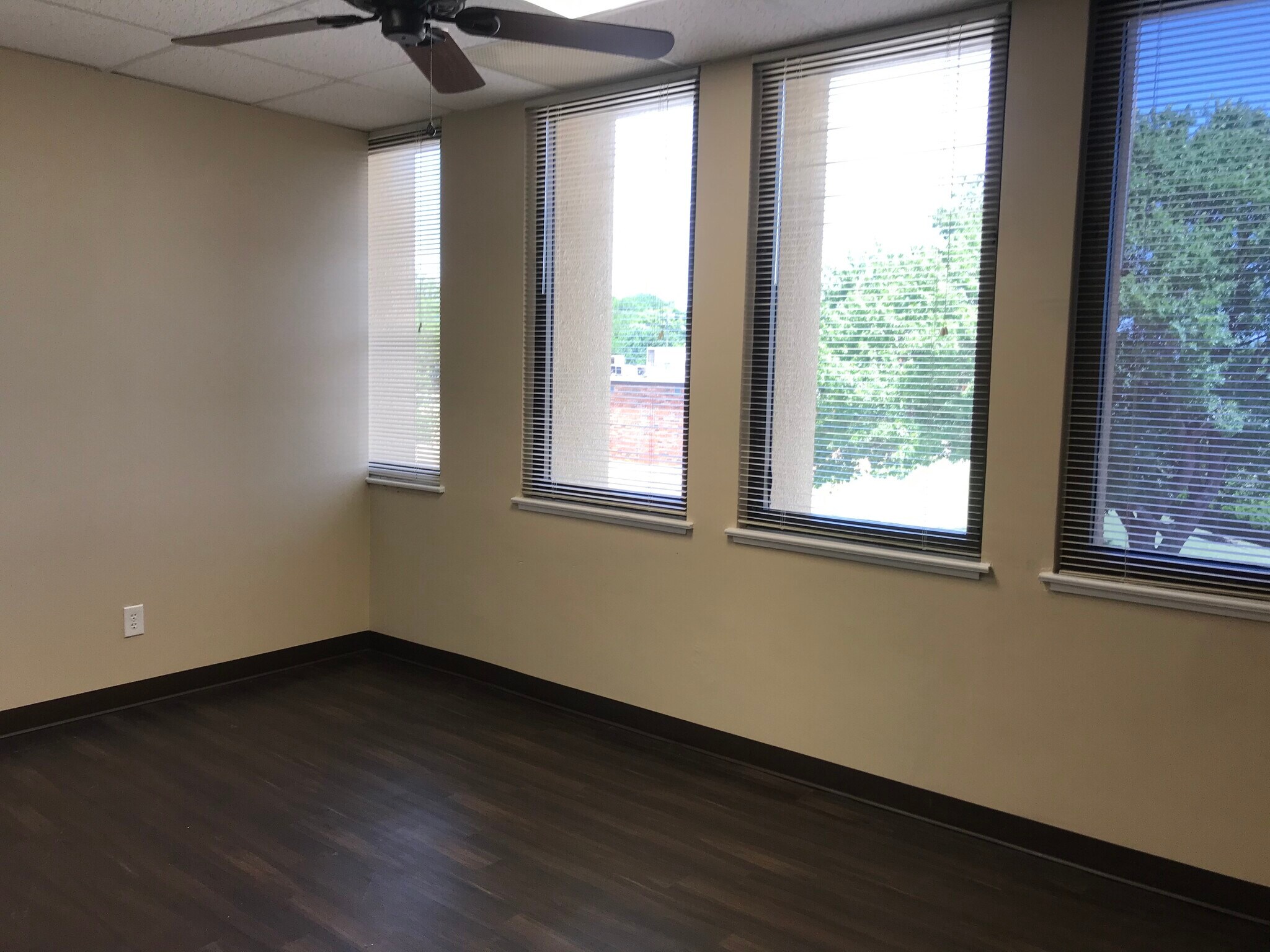 1101 Ridge Rd, Rockwall, TX 75087 The Pointe on Ridge Road