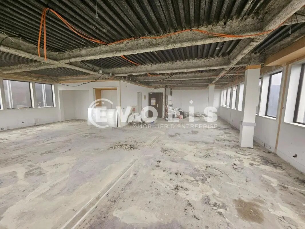 Office in Malakoff for lease Interior Photo- Image 1 of 7