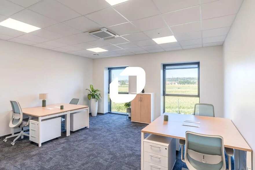 7 A Rue De Lisbonne, Schiltigheim for lease - Interior Photo - Image 3 of 13