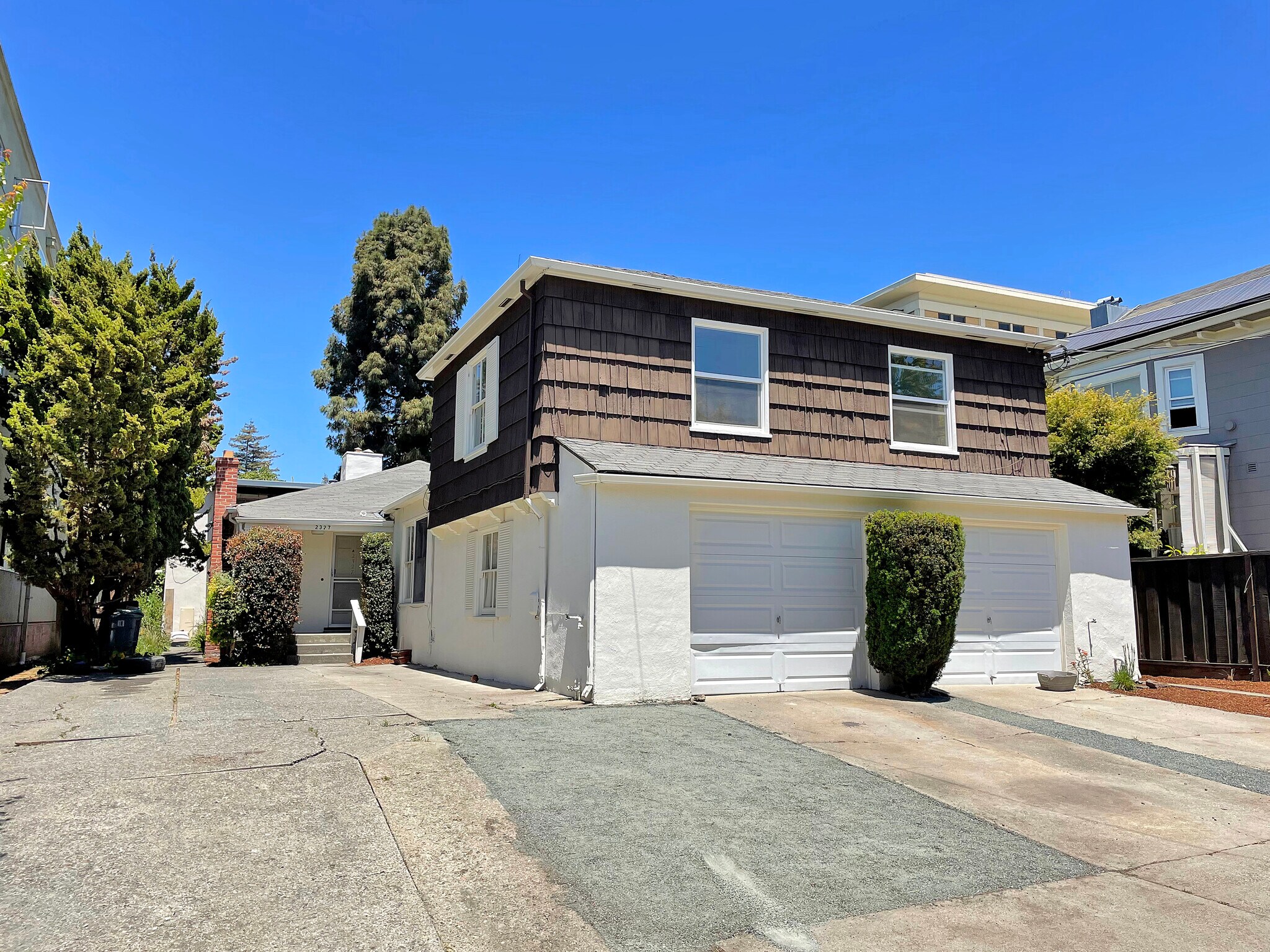 2327 Russell St, Berkeley, CA for sale Primary Photo- Image 1 of 1