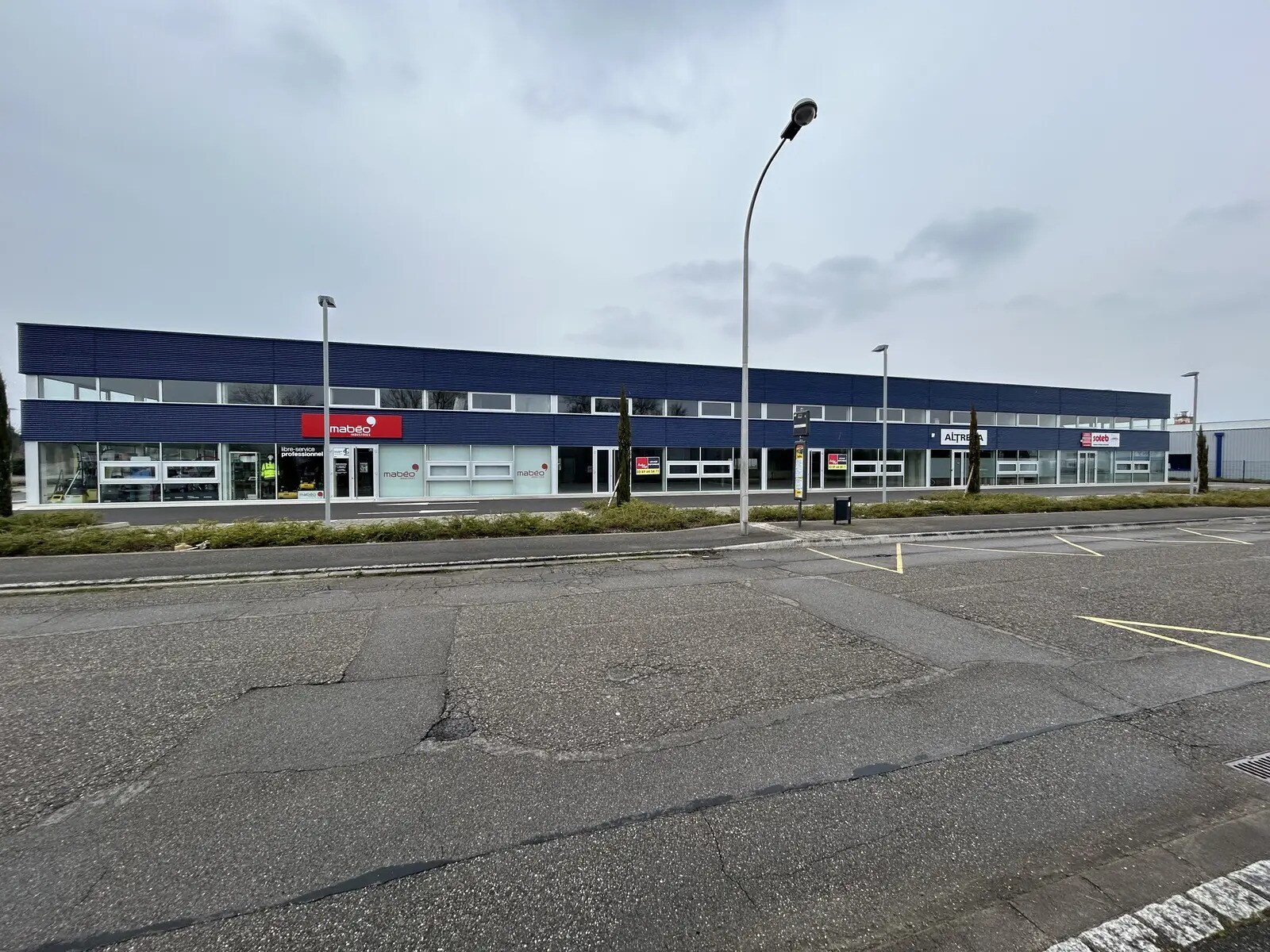 9 Rue de la Guadeloupe, Wittenheim for lease Building Photo- Image 1 of 8