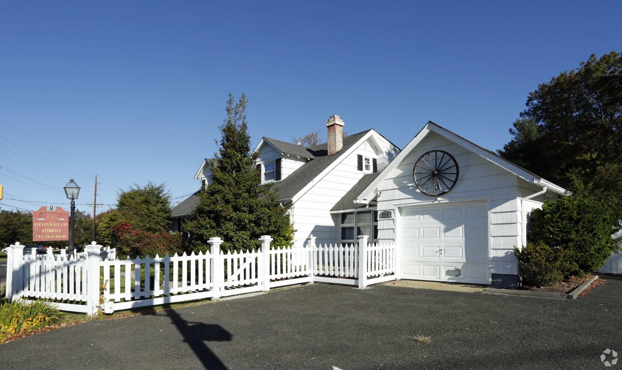 221 Middle Rd, Hazlet, NJ for sale Primary Photo- Image 1 of 1