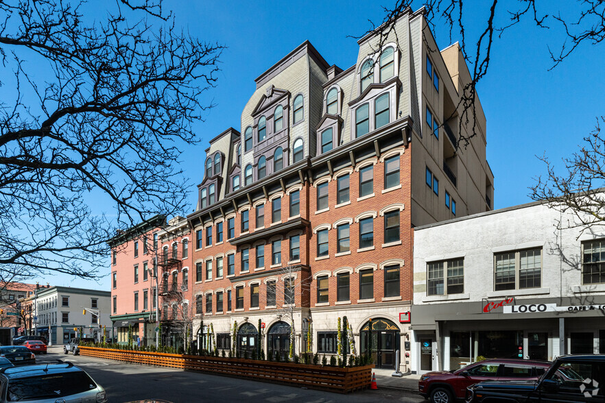 36-42-42 Newark St, Hoboken, NJ for lease - Primary Photo - Image 1 of 32