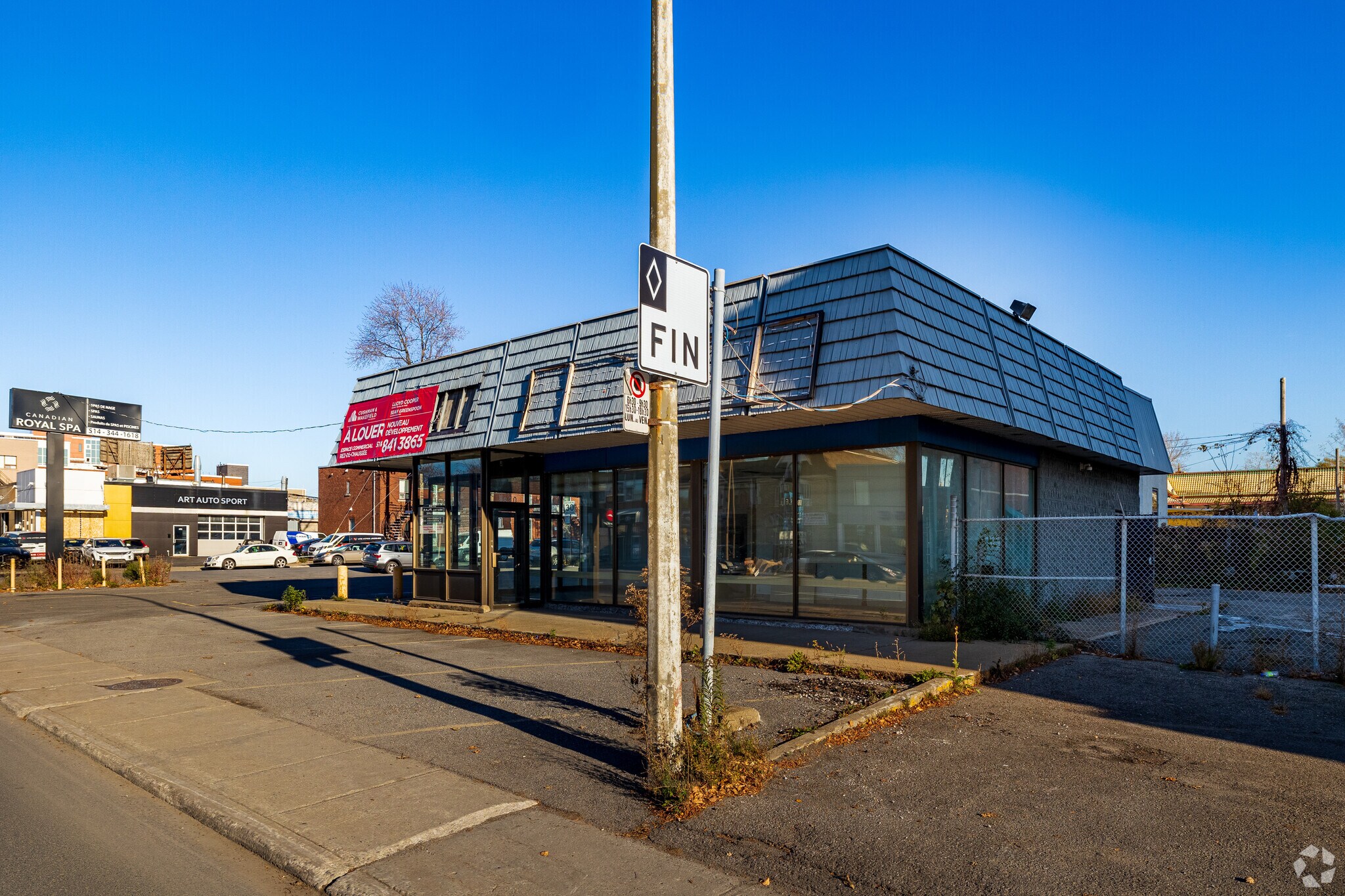 3830 Rue Jean-Talon O, Montréal, QC for sale Primary Photo- Image 1 of 1
