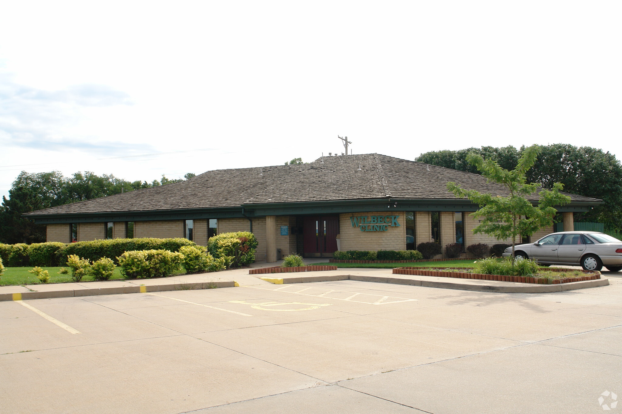 455 S Ridge Rd, Wichita, KS for sale Primary Photo- Image 1 of 1