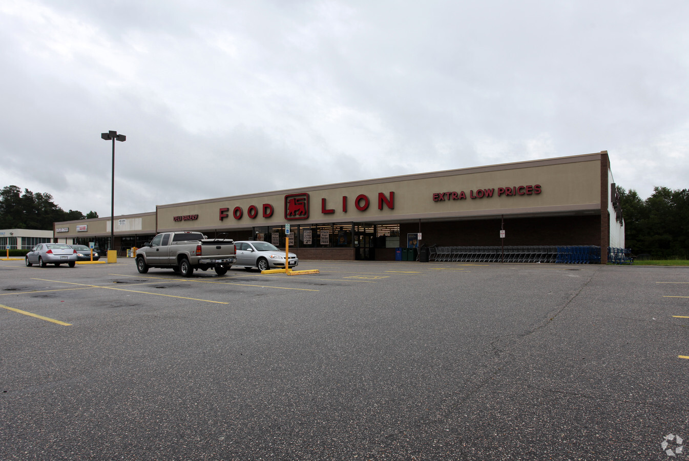 406 S Church St, Kenly, NC 27542 - Food Lion | LoopNet