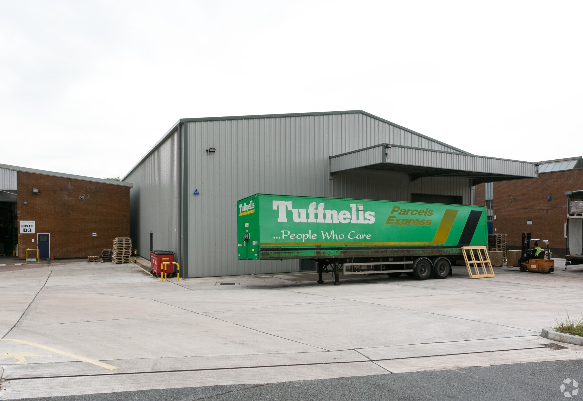 Kestrel Way, Exeter for sale Primary Photo- Image 1 of 1