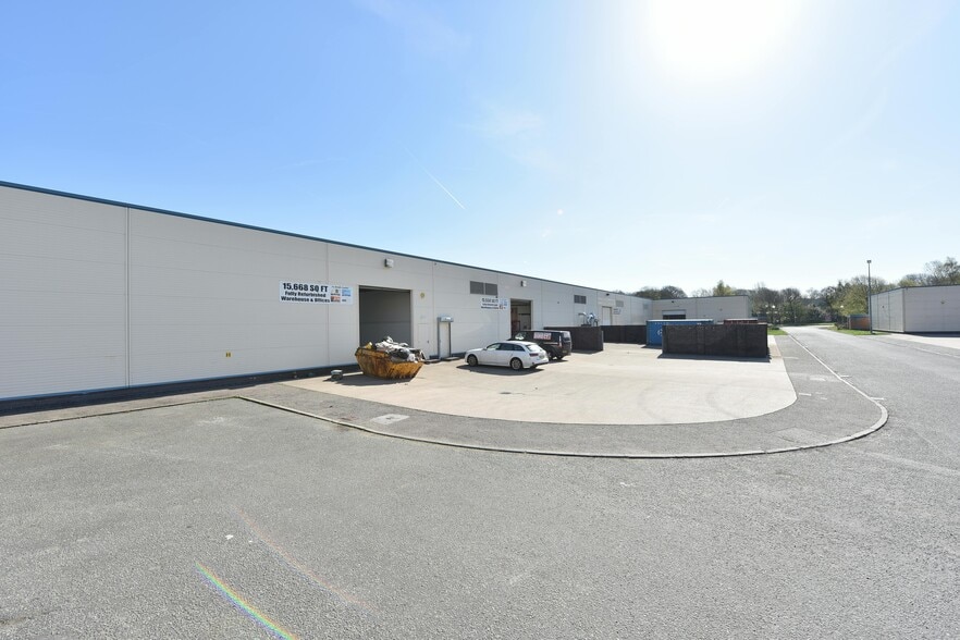 Christleton Ct, Runcorn for lease - Building Photo - Image 3 of 7
