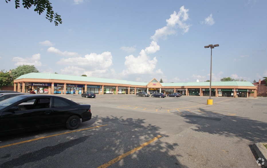 1 Wexford Rd, Brampton, ON for lease - Primary Photo - Image 2 of 4