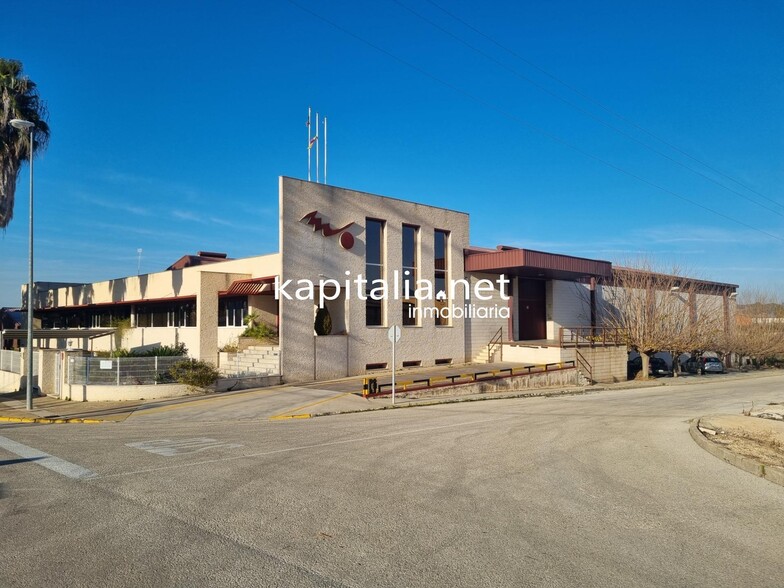 Industrial in València, Valencia for sale - Building Photo - Image 1 of 7