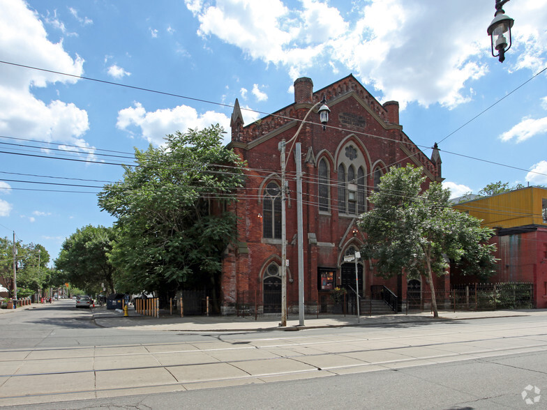 317 Queen St E, Toronto, ON for sale - Primary Photo - Image 1 of 2