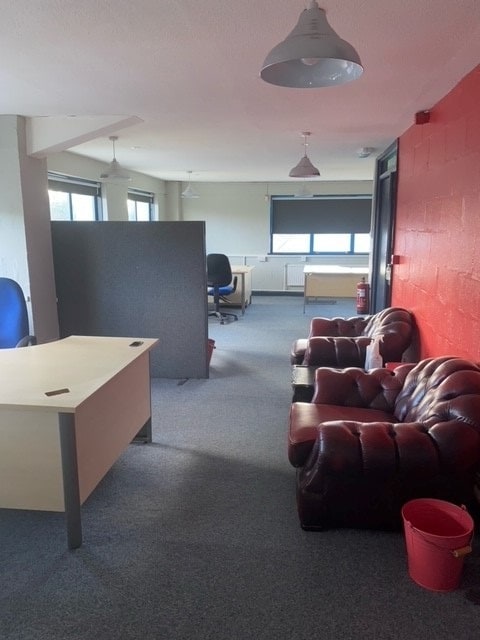 Tafarnaubach Industrial Estate, Tredegar for lease Interior Photo- Image 1 of 9