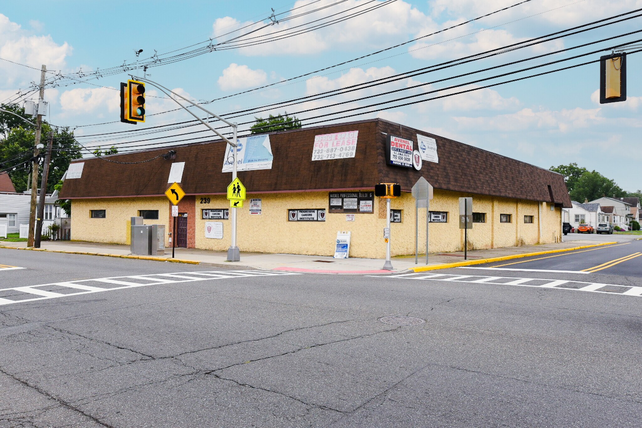 239 Avenel St, Avenel, NJ for sale Primary Photo- Image 1 of 1