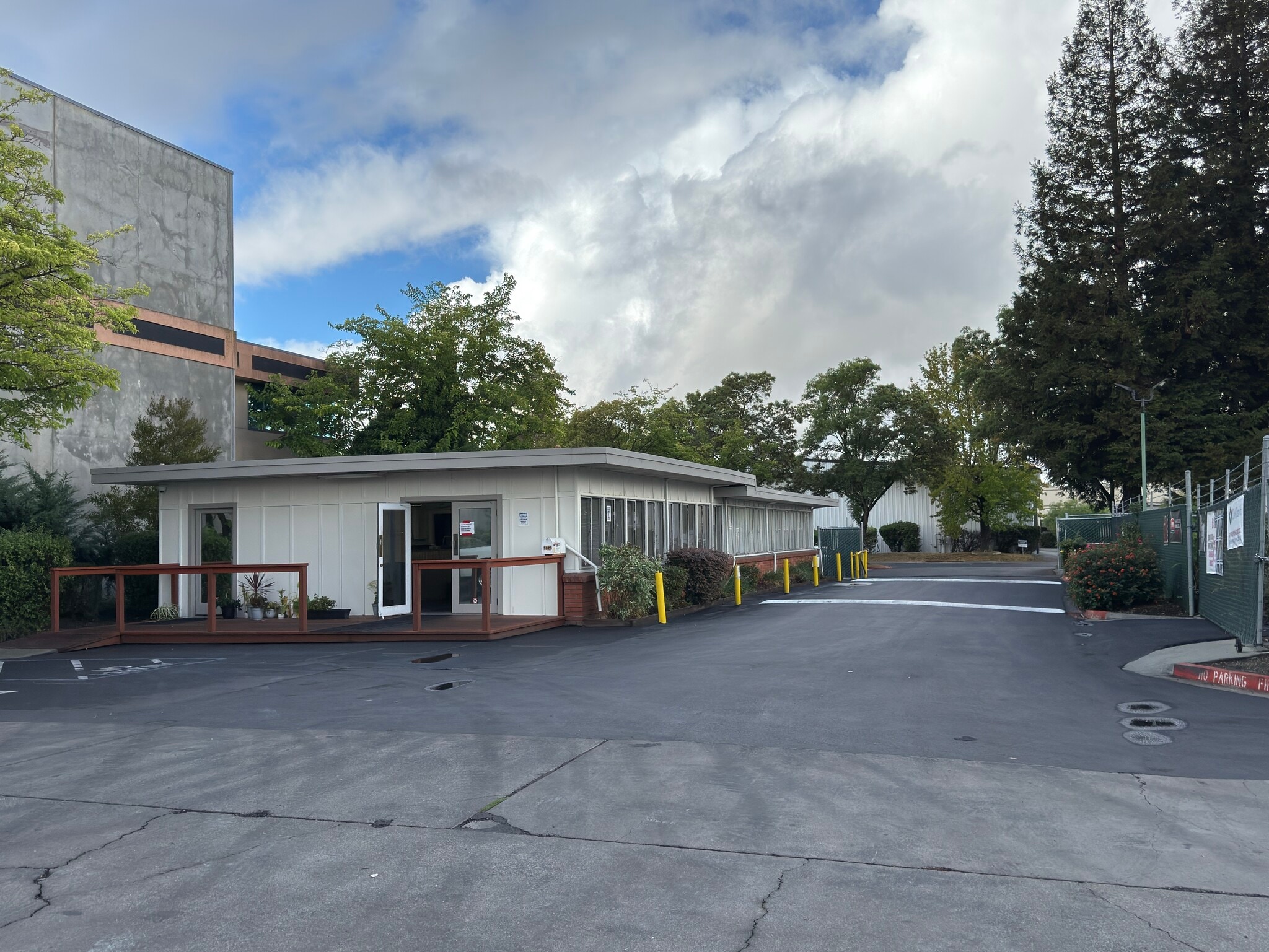 210 Classic Ct, Rohnert Park, CA for lease Building Photo- Image 1 of 52