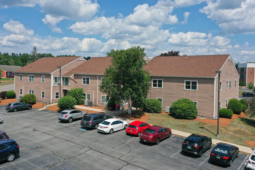 45 Stiles Rd, Salem, NH for sale - Primary Photo - Image 1 of 1