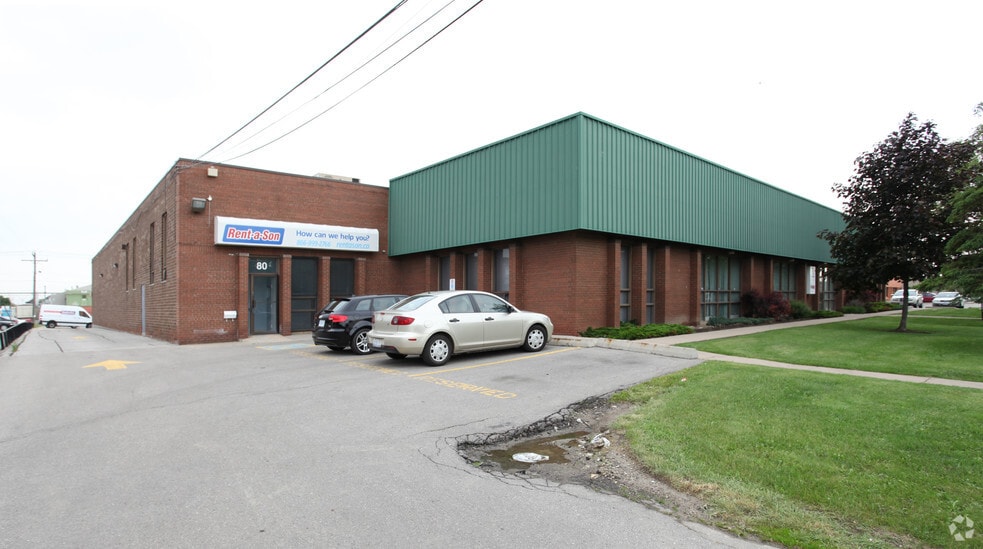 80-86 St Regis Cres, Toronto, ON for lease - Building Photo - Image 2 of 2
