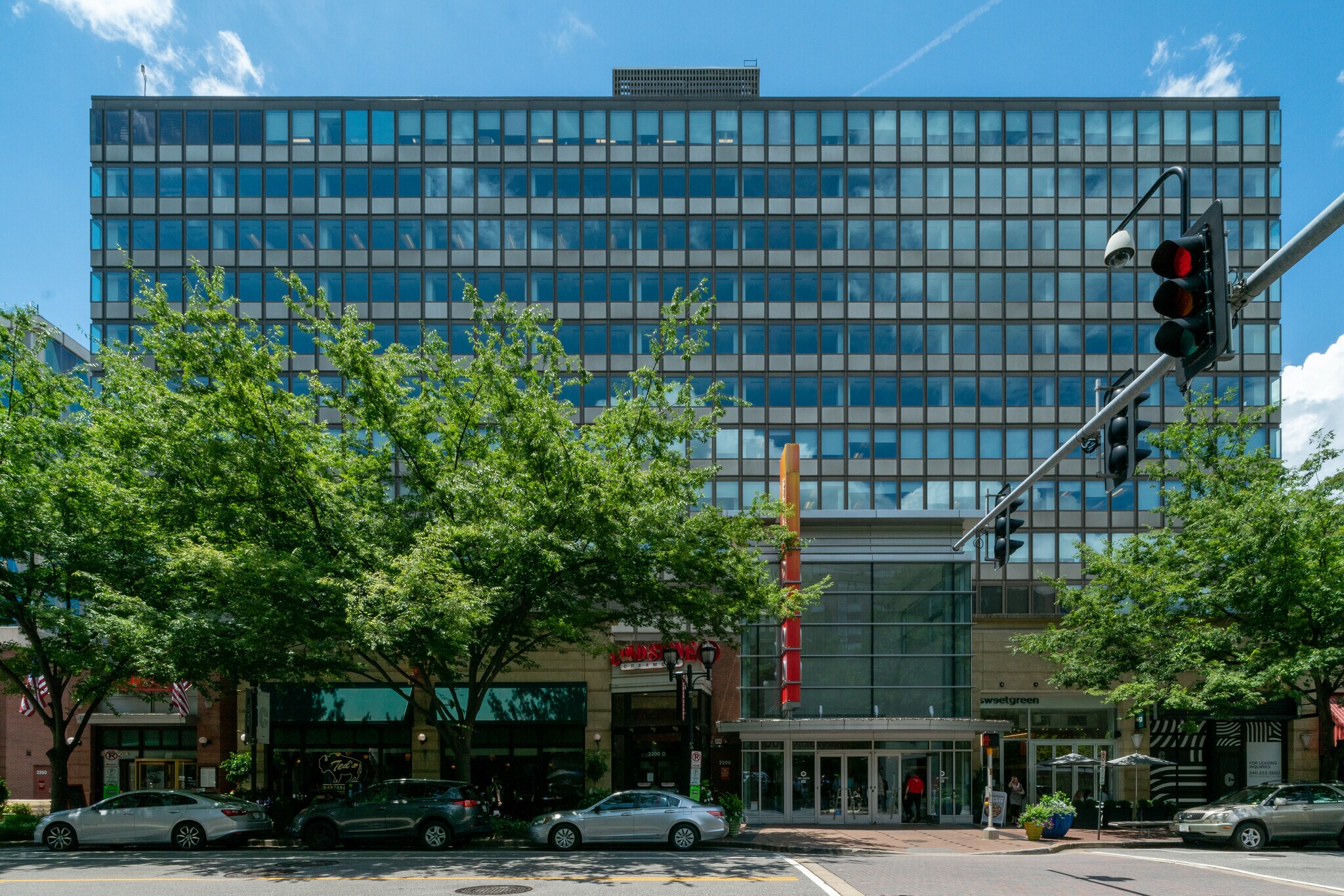 2200 Crystal Dr, Arlington, VA for sale Building Photo- Image 1 of 1