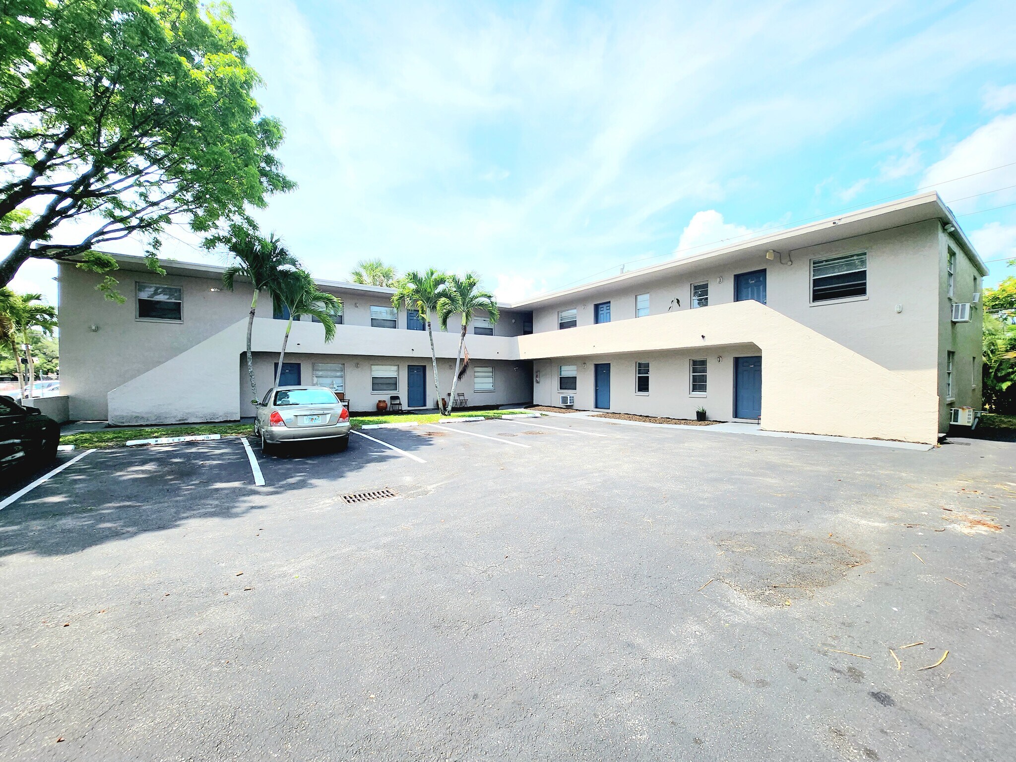 721 NW 3rd Ave, Fort Lauderdale, FL for sale Building Photo- Image 1 of 1