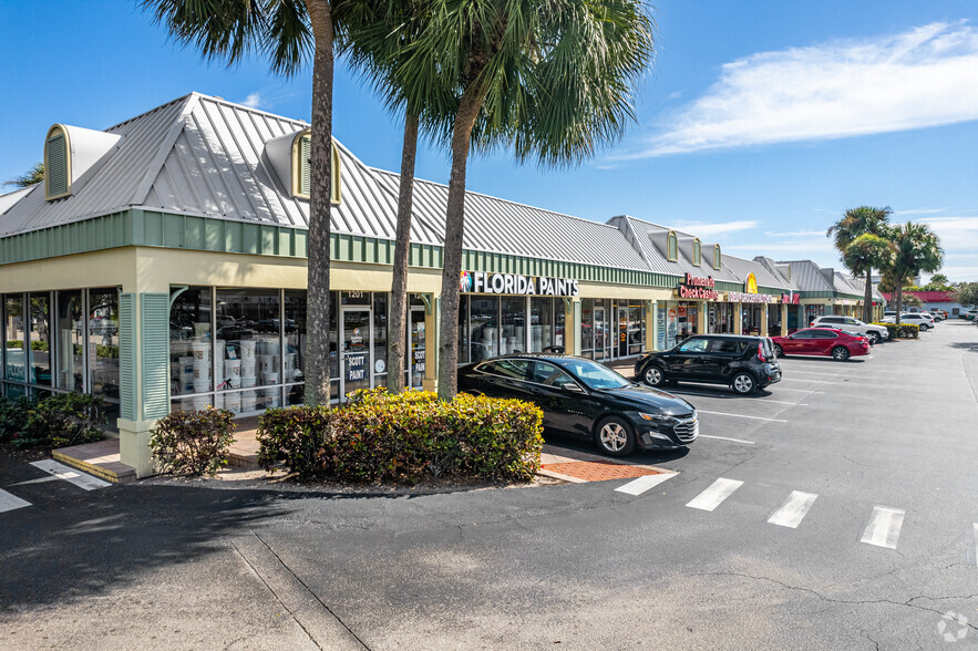 1175-1269 Airport Pulling Rd, Naples, FL for lease - Building Photo - Image 1 of 10