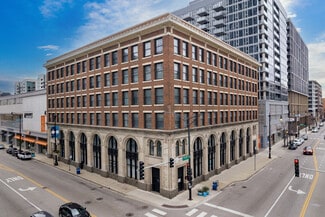 More details for 801 W Madison St, Chicago, IL - Hospitality for Sale