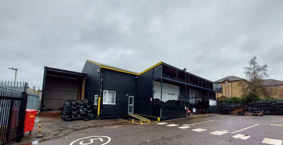 Navigation Rd, Chelmsford for sale - Primary Photo - Image 1 of 1