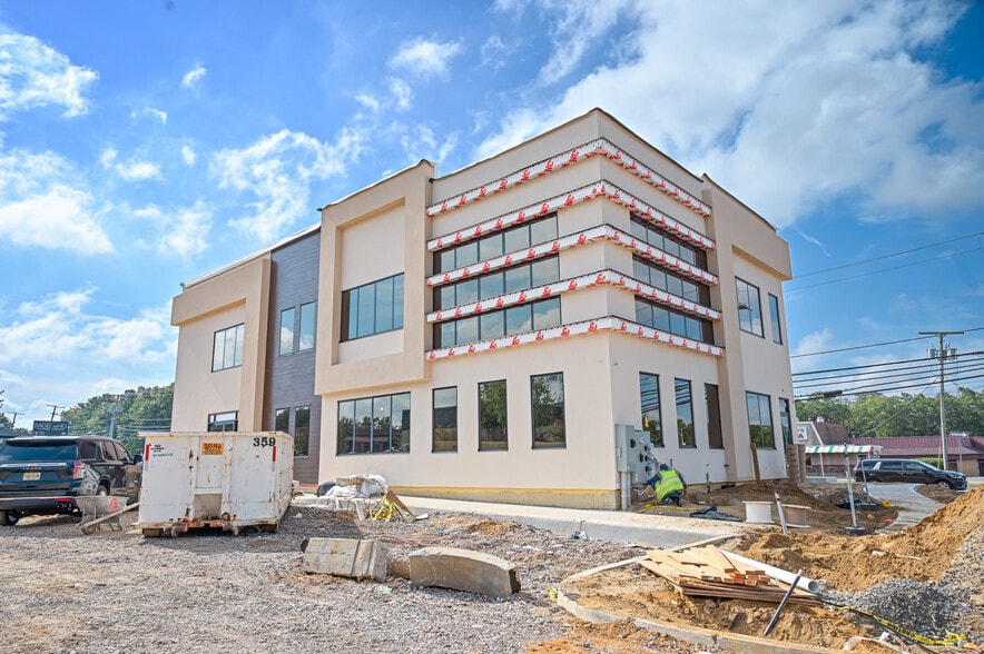 2100 W County Line Rd, Jackson, NJ for lease - Building Photo - Image 2 of 12