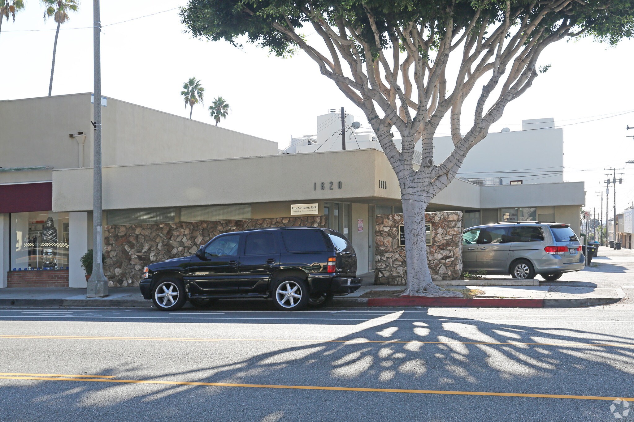 1620 Montana Ave, Santa Monica, CA for sale Primary Photo- Image 1 of 1