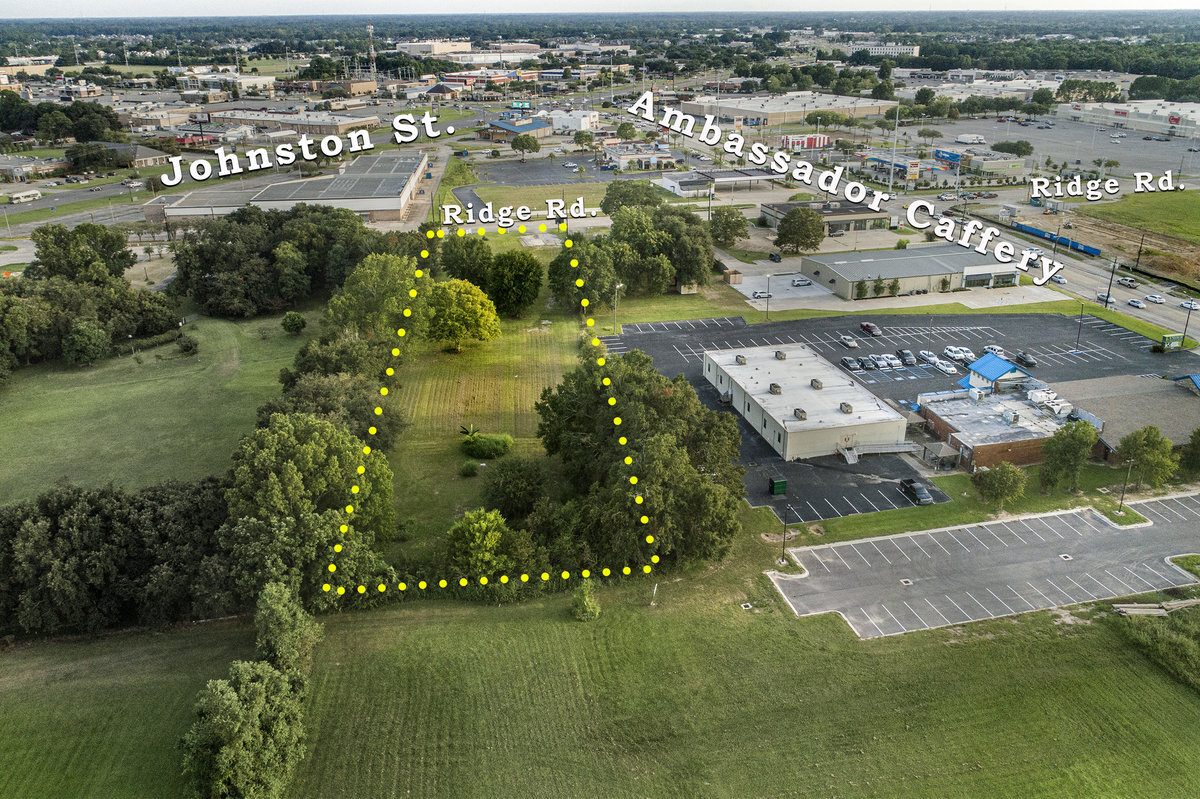 120 Ridge Rd, Lafayette, LA 70506