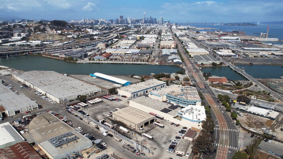 3550 3rd St, San Francisco, CA for lease - Building Photo - Image 2 of 10