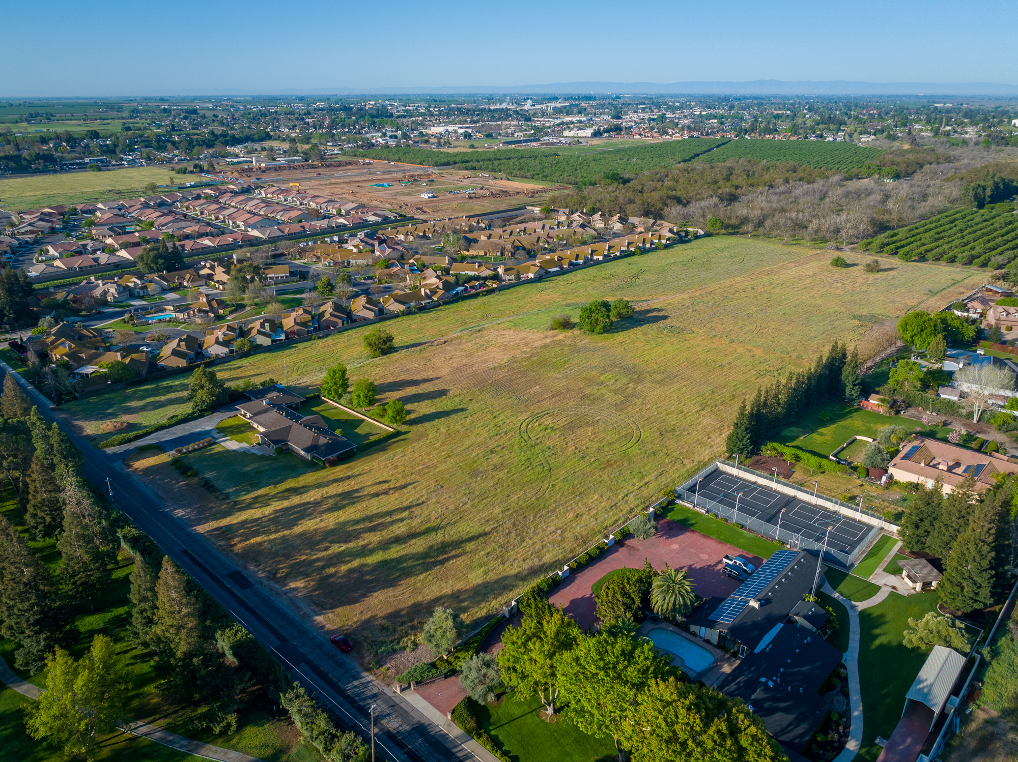 624 N Stearns Rd, Oakdale, CA for sale Primary Photo- Image 1 of 9