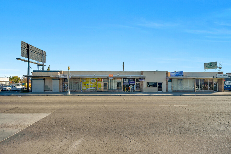 444-450 N Blackstone Ave, Fresno, CA for sale - Building Photo - Image 1 of 9