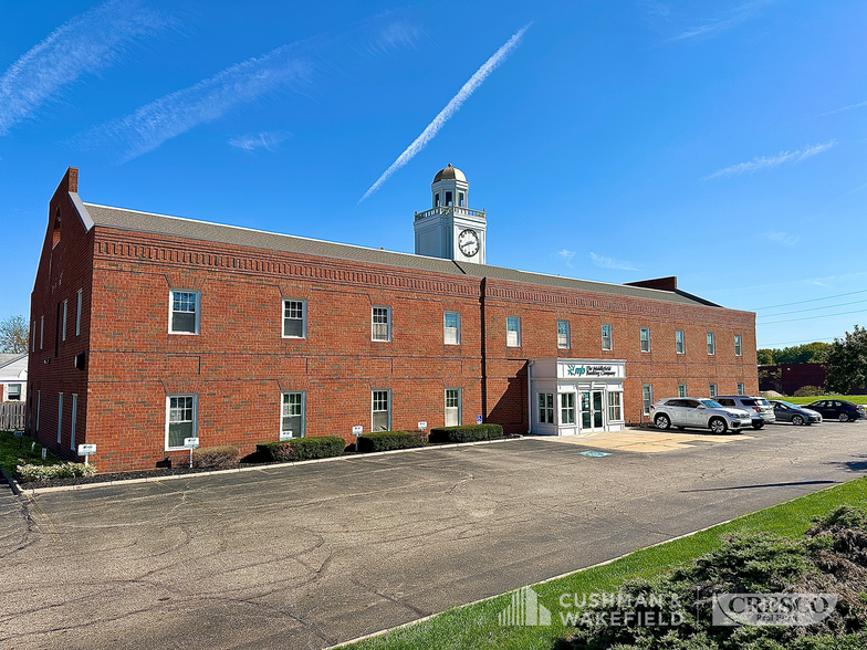 2351 Edison Blvd, Twinsburg, OH for sale - Building Photo - Image 1 of 6