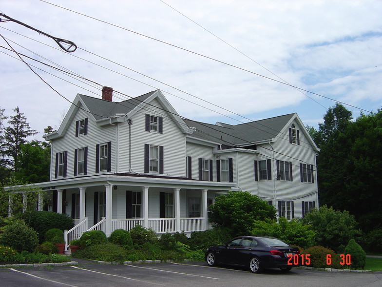 102 Gleneida Ave, Carmel, NY for sale - Building Photo - Image 1 of 1