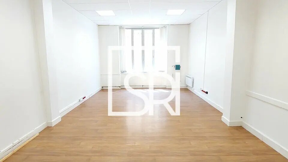 Office in Clermont-Ferrand for lease Building Photo- Image 1 of 13