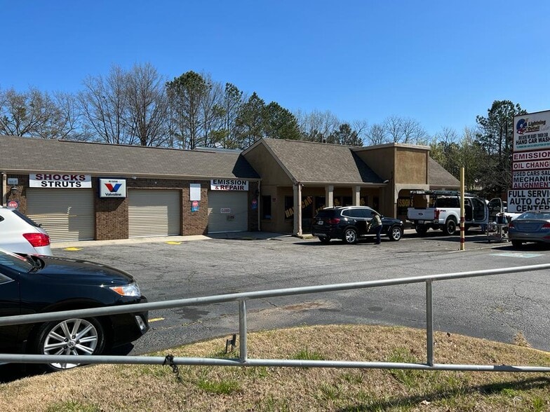 1010 Killian Hill Rd SW, Lilburn, GA for sale - Building Photo - Image 1 of 10